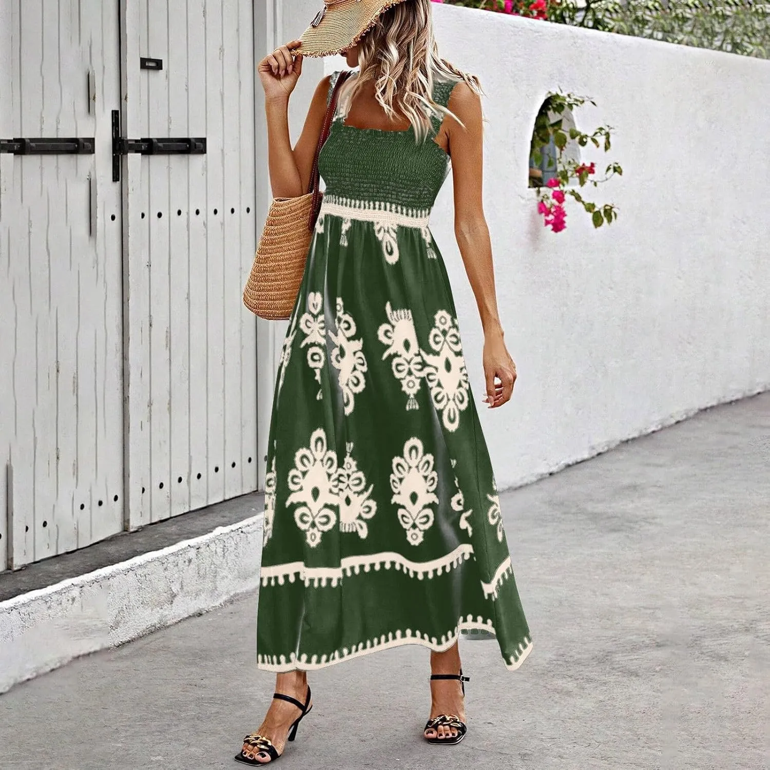 Maxi Dresses for Women 2025 Summer Square Neck Boho Dress Casual Sleeveless Floral Aline Smocked Beach Dresses