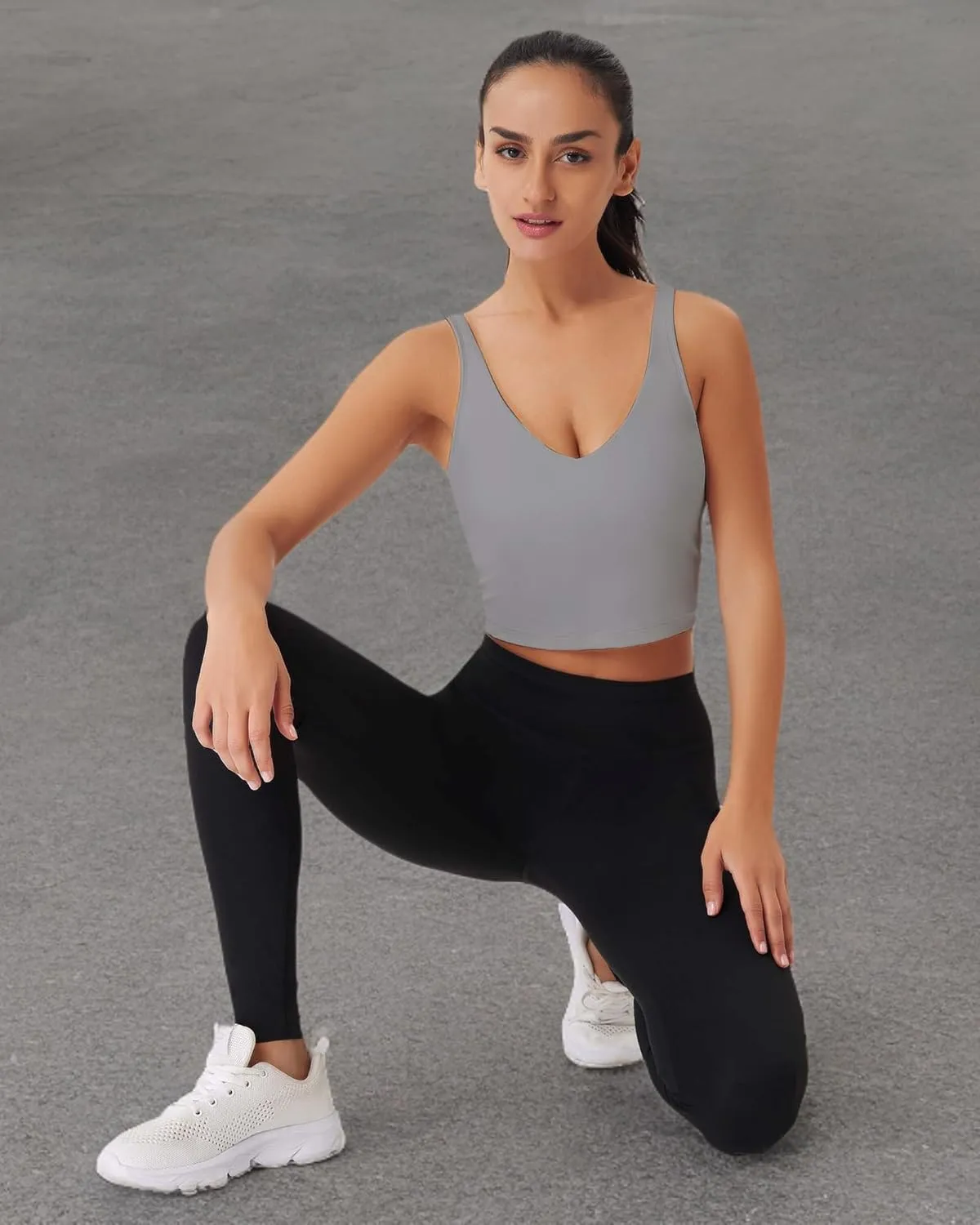 Sports Bras for Women Longline Padded Medium Support Workout Crop Tops Built in Shelf Bra Wirefree Gym Yoga Tank Top