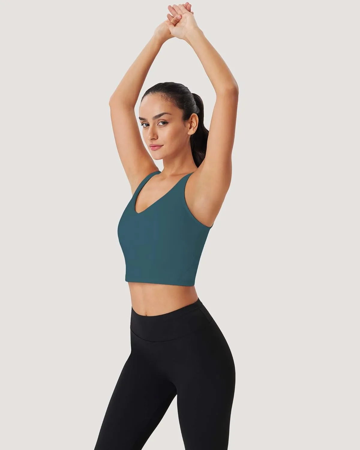 Sports Bras for Women Longline Padded Medium Support Workout Crop Tops Built in Shelf Bra Wirefree Gym Yoga Tank Top